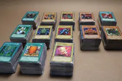 Huge Vintage Yu-Gi-Oh! Card Lot - 1,250+ Cards - Early Era Bulk Collection - Image 3