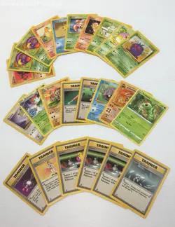 Large Lot of Pokemon TCG Trading Game Cards - Image 2