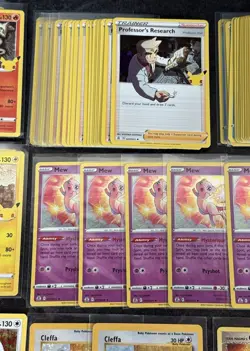 👀 BIG 2021 Pokemon Celebrations Bulk Lot 322-CARDS w/ 12X Mew 011 & Much More💥 - Image 4