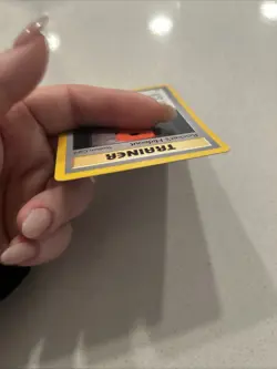 Pokemon TCG Trainer Rocket's Hideout 63/64 Neo Revelation Regular - Image 5