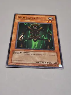 Yu-Gi-Oh TCG Man-Eater Bug SDY-046 Unlimited Regular Common NM - Image 1