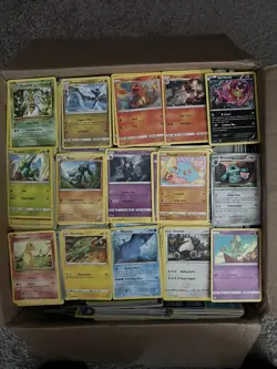 Pokemon Card Lot Bulk ( 500 cards) - Image 1