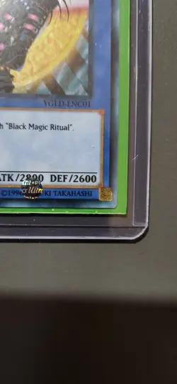 🔥 YUGIOH Magician of Black Chaos YGLD-ENC01 ULTRA RARE HOLOGRAPHIC NEAR MINT - Image 3