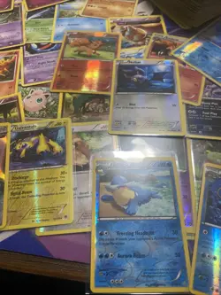 Pokemon Cards Black & White Era-ish Lot Holos And Regular + Empty Flareon Tin - Image 4