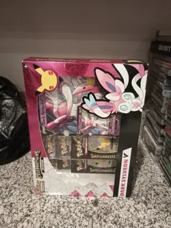Pokemon TCG: Celebrations Dark Sylveon V Collection Glue Unstuck 1 Side - Image 1