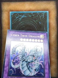 Yugioh Cyber Twin Dragon CRV-EN035 Ultimate Rare 1st Ed NM - Image 3
