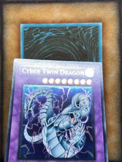 Yugioh Cyber Twin Dragon CRV-EN035 Ultimate Rare 1st Ed NM - Image 5