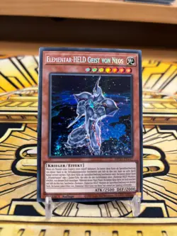 Yugioh Elementar Held Geist von Neos MP23-DE117 Secret Rare - Image 1