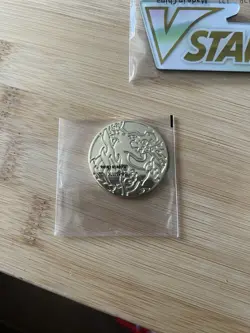 Pokemon Tcg Charizard Premium Box Metal Coins/token And Dice Set - Image 4