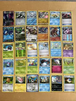 Over 200 Pokemon Cards Job Lot Bundle Job Lot Bundle. Used, Good Condition. - Image 5