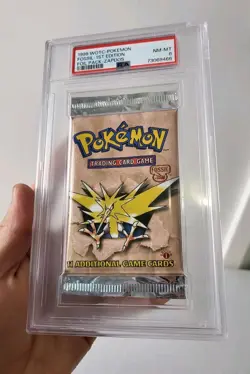 Pokemon Fossil 1st Edition Sealed Booster Pack *PSA 8 - NM-MT* Zapdos Artwork - Image 4