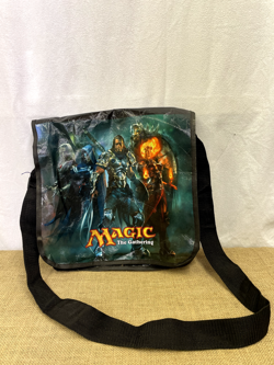 OFFICIAL VINTAGE MAGIC THE GATHERING MESSENGER BAG COLLECTIBLE GAMING CCG - Image 1