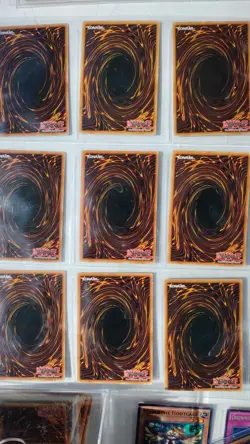 Vtg Yu-Gi-Oh TCG Card Lot 1996 400+ Cards - Image 4
