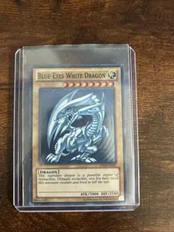 SUPER RARE BLUE-EYES WHITE DRAGON 1st TCG ART DPKB-EN001 YU-GI-OH CARD - Image 1