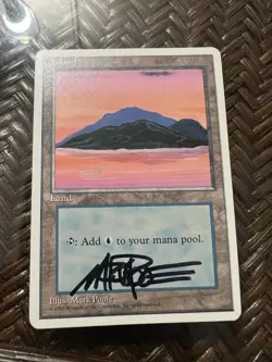 Mtg. Island. 4th Ed. Signed. Played. - Image 1