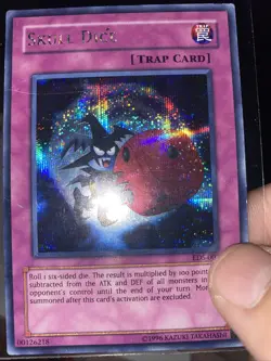 Yu-Gi-Oh! TCG Skull Dice EDS-003 Secret Rare Prismatic NM - Image 1