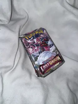 Pokemon TCG Lost Origin Booster Box Single Pack (10 Cards) 1 pack only auction - Image 1