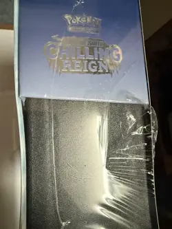 Pokemon Sword & Shield Chilling Reign Elite Trainer Box ETB Sealed Tear On Side - Image 2