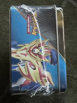 Pokemon TCG 2020 Spring Collector's Chest Lunch Box Tin Sword & Shield SEALED - Image 4
