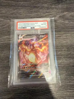 Charizard VMAX SWSH261 SWSH: Sword & Shield Promo Cards Holo - Image 1