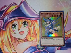 Yugioh Dark Magician Girl LART-EN019 Ultra Rare Limited Edition Near Mint - Image 1