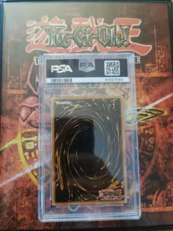 Yu-Gi-Oh Silent Swordsman LV3 Ultra Rare 1st Edition PSA 9 RDS-EN009 - Image 2