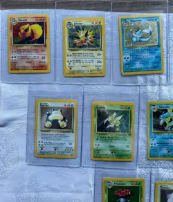 Vintage Poekmon Cards TCG Lot (20 Cards) - Set of Holos and 1st editions - Image 2