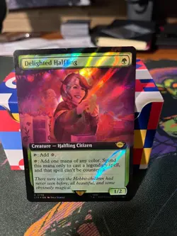 MTG Delighted Halfling (Extended Art) (Surge Foil) Universes Beyond: LTR LP - Image 1