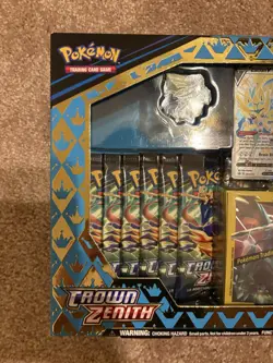 Pokemon Crown Zenith Shiny Zacian Premium Figure Collection Sealed Box 820650851636 - Image 2