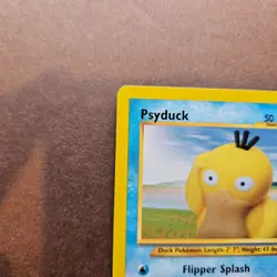 Psyduck 79/105 Pokemon Neo Destiny Card - LP - Image 2