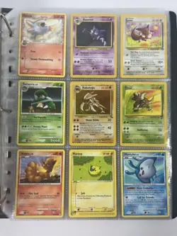 Pokemon Card Collection VTG Binder Holo Rare Stamped WoTC (585 Cards) - Image 2