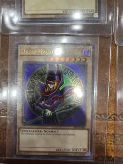 Yugioh 25th Anniversary Card Lot Left Arm Of Exotia, Dark Magician And More!!! N - Image 2