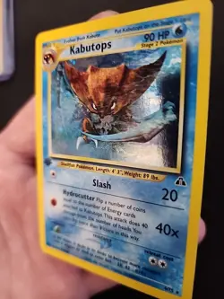 Kabutops Neo Discovery 6/75 1st Edition Holo Card NM Condition - Image 2