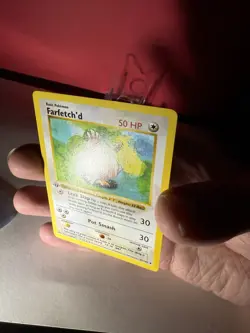 Near Mint (NM) Farfetch’d 27/102 1st Edition Base Set 1999 Pokemon Card - Image 3