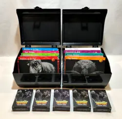 Weird n' Wild Creatures Knowledge & Trading Cards with 2 Original Cases - Image 1