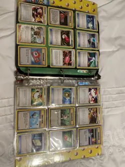 Pokemon Vintage Card Collection Binder 90’s 2000’s - Image 4