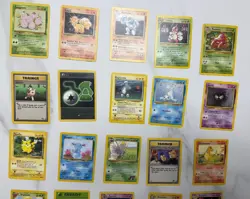 Lot of 20 Pokemon Cards Base Set including Trainer Here Comes Team Rocket 71/82 - Image 2