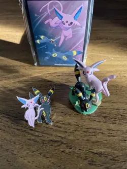 POKEMON Prismatic Evolutions Premium Figure Collection Figure, Pin, Sleeves - Image 1