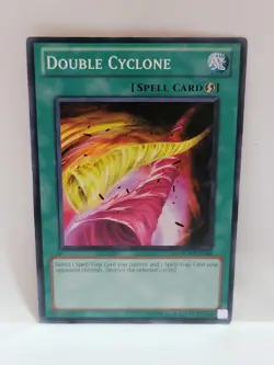 YUGIOH DOUBLE CYCLONE COMMON LIGHT PLAYED - Image 1