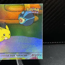1999 Topps Pokemon Movie Edition #28 THE CHASE FOR PIKACHU RAINBOW FOIL - Image 3