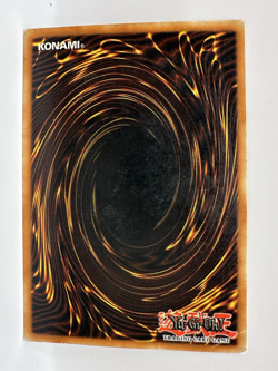 Yu-Gi-Oh Blue-Eyes White Dragon LOB-E001 Ultra Rare - Image 3