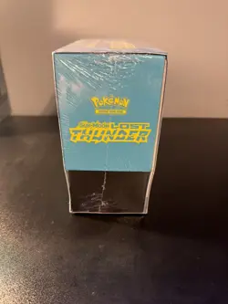 Pokemon Sun & Moon Lost Thunder Elite Trainer Box Sealed w/ Case (Small tear) - Image 3