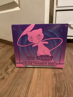 Pokemon TCG Fusion Strike ETB Elite Trainer Box Sealed - Image 1