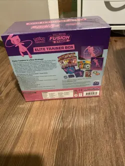 Pokemon TCG Fusion Strike ETB Elite Trainer Box Sealed - Image 2