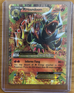 Mega M HOUNDOOM EX 22/162 XY BREAKthrough HOLO FULL ART Pokemon Y12 - Image 1