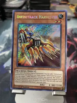 Infinitrack Harvester INCH-EN001 The Infinity Chasers 1st Edition - Image 1