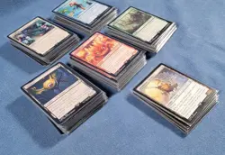Lot of 588 English Magic: The Gathering Final Fantasy Common & Uncommon bulk MTG - Image 1