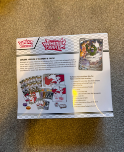 Pokemon Tcg White Flare Pokemon Center elite Trainer Box ETB SEALED - Image 3