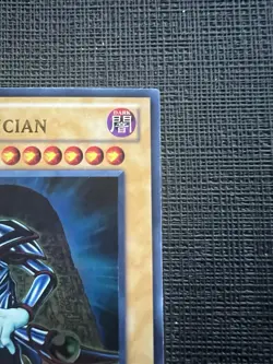 Yugioh Dark Magician LC01-EN005 Limited Edition Ultra Rare NM - Image 3
