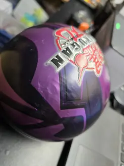 Bakugan Battle Brawlers Lot of 34 w/organizer ball, cards + storage organizer - Image 3